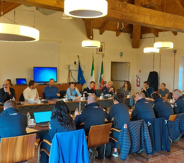 Giro d'Italia ad Andora, sopralluogo e riunione del team Rcs: l'arrivo sull'Aurelia