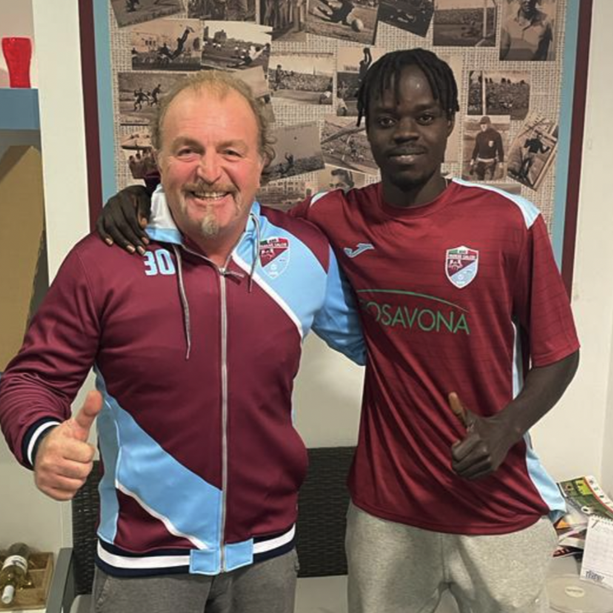 Calciomercato, Vadese. Si corre ai ripari con l'innesto di Papa Ndiaye, Daniele Saltarelli è il nuovo vice allenatore