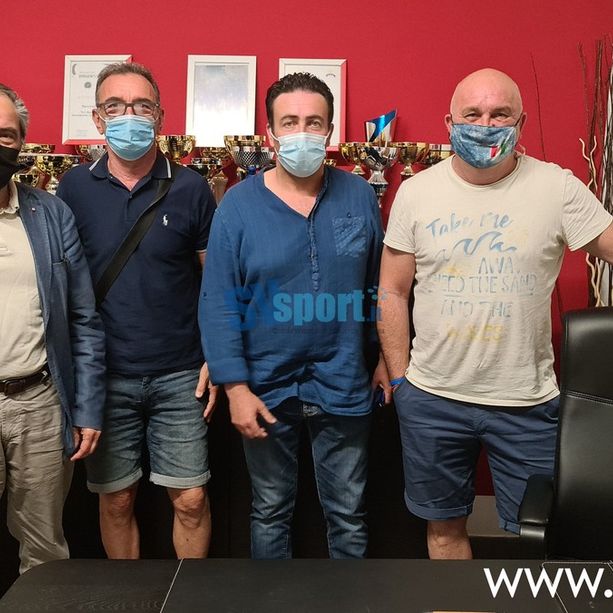 Calcio. Anche la Vadese sul piede di guerra contro Marinelli: &quot;Chieda scusa, solidarietà alla giunta di Vado e a tutte le realtà sportive attaccate&quot;