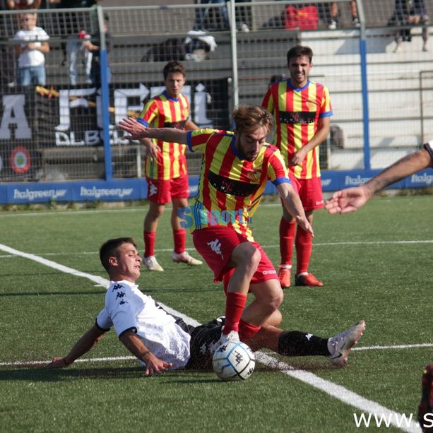 Calcio, Eccellenza. Stasera i recuperi. Genova Calcio, Finale e Albenga con i playoff a portata di mano