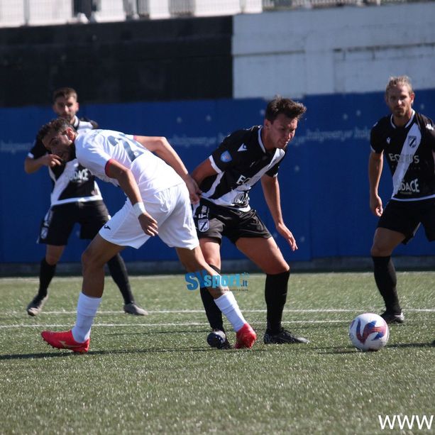 Calcio, Serie D. Il Chittolina chiama Vado - Albenga. Occhio all'orologio, in campo si va alle 15:00