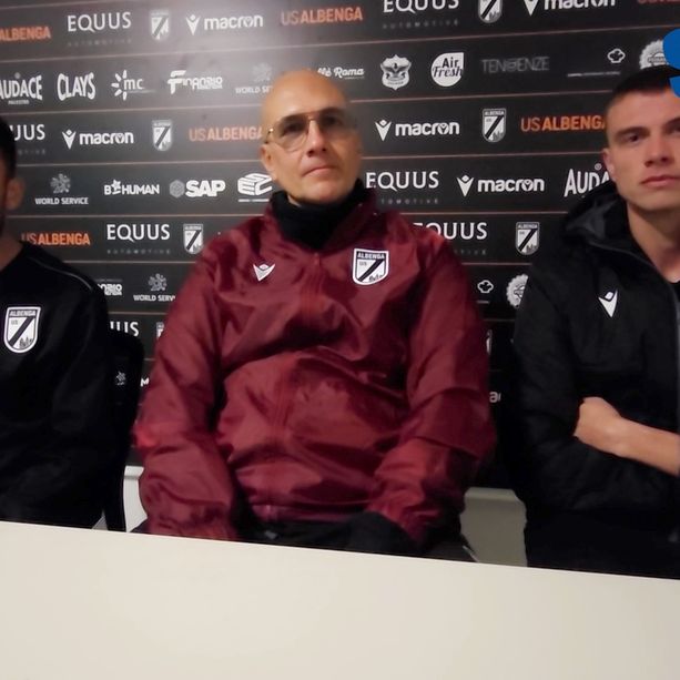 Calcio, Albenga. Quattro gol alla Vogherese e tripla conferenza. Mister Fossati: &quot;Con questi ragazzi si ha il piacere di andare ad allenamento&quot; (VIDEO)