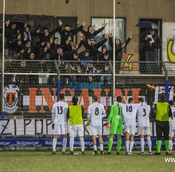 Calcio, Albenga. Due pullman e tante auto per la finale di Coppa Italia. Sale l'attesa anche nella tifoseria ingauna