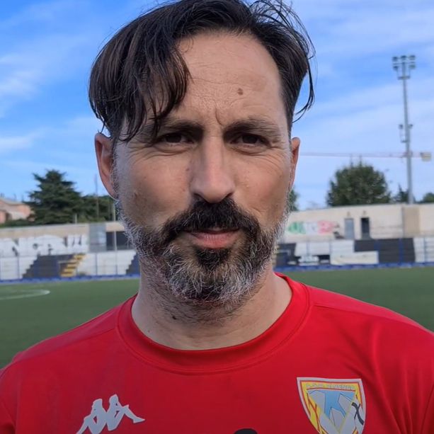 Calcio, Albenga. Primo allenamento ok per mister Grandoni: &quot;Buone sensazioni, mi piace scoprire le qualità dei calciatori vedendoli giocare&quot; (VIDEO)