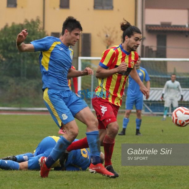 Calcio, Eccellenza: la prima giornata di playoff e playout. Subito Cairese - Finale e Albenga - Campomorone. Pietra con la Sestrese, Varazze in trasferta a Ventimiglia