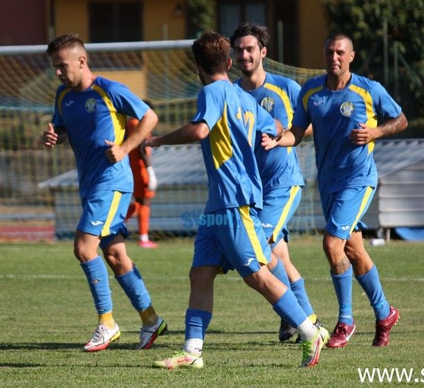Calcio, Coppa Italia di Eccellenza. Cairese, serve una vittoria per rimanere in corsa, alle 19:00 la sfida alla Sestrese
