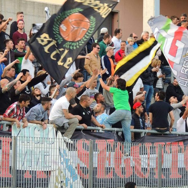 Calcio, Albenga. Venerdì sera confronto tra società e tifoseria. La Gradinata Sud: &quot;Spirito costruttivo, la stagione è ancora lunga&quot;