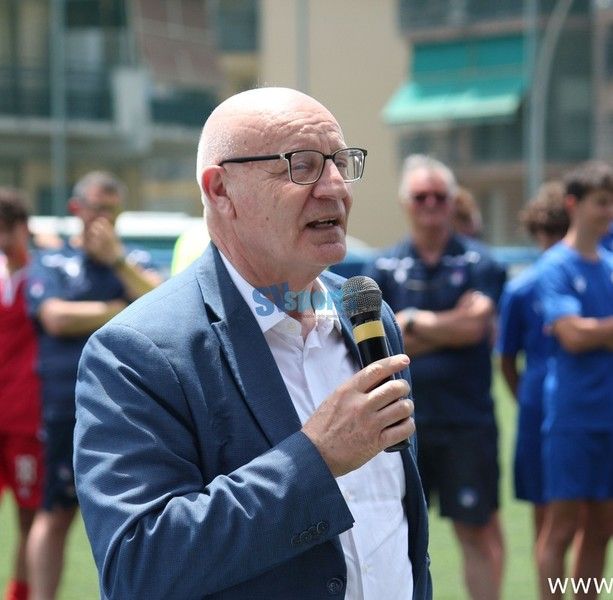 Calcio. Il presidente Ivaldi incontra le squadre del territorio, si parte domani a Imperia