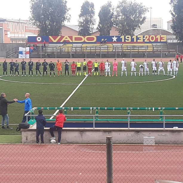 Calcio. Serie D, ostacolo Stresa sulla corsa playoff del Vado: la webcronaca diretta dal &quot;Chittolina&quot;