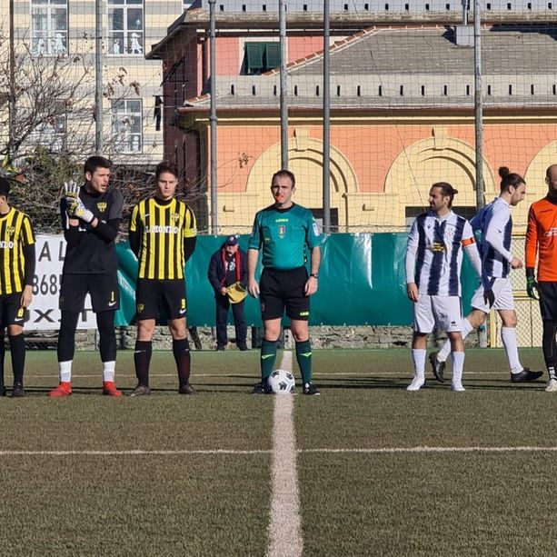 Calcio. Prima Categoria, mattinata in campo per Pra e Savona: la webcronaca diretta dal &quot;Baciccia-Ferrando&quot;