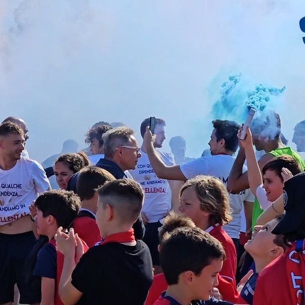 SAN FRANCESCO LOANO, TRIPLICE FISCHIO E SCATTA LA FESTA PROMOZIONE (VIDEO)