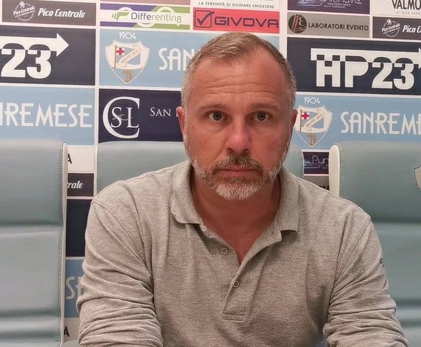 Calcio, Serie D. La Sanremese conferma mister Giannini, ma non mancano le novità nello staff tecnico