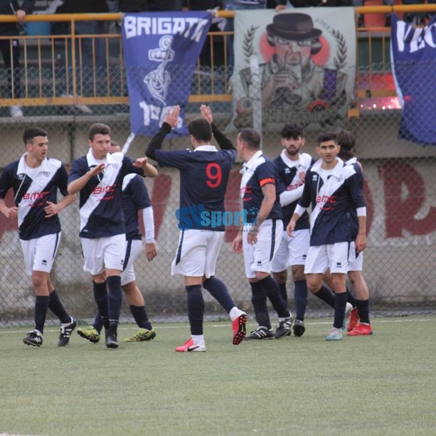 Calcio, RINVIATA Savona - Pra, rilevato un caso di Covid19 tra i biancoblu