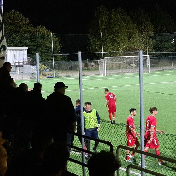 Calcio, Coppa Liguria. Tripudio Savona. La tripletta di Rossetti e la rete di Spaltro al 94' proiettano i biancoblu al secondo turno