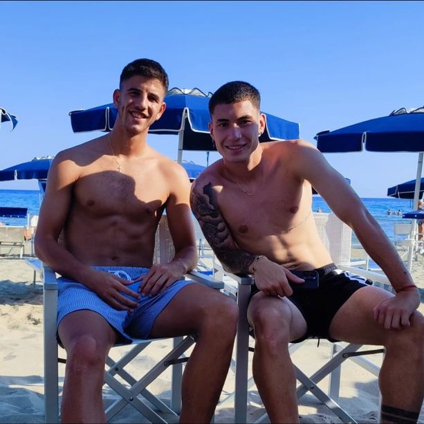 Calcio. Gli juventini Soulè e Gonzalez hanno scelto Alassio per l'ultimo bagno precampionato