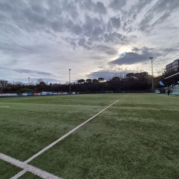 Calcio, Promozione. Si alza il sipario al &quot;Merlo&quot;, big match tra Ceriale e Carcarese: la cronaca della gara (LIVE)