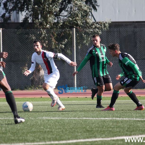 Calcio. Serie D. Il Vado fa tappa a Chieri, match esterni anche per Sestri Levante e Sanremese: il programma del 24° turno