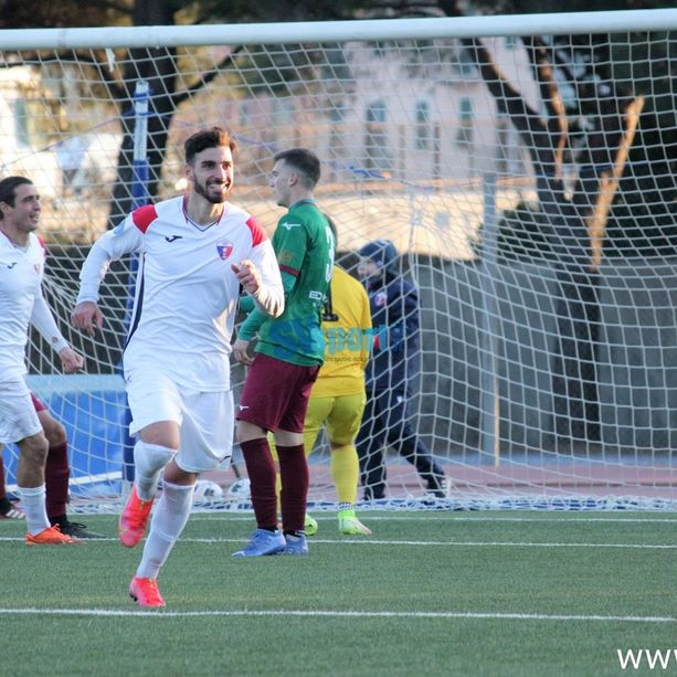 Calcio, Serie D. Galvanio stende l'RG Ticino, il Vado chiude in bellezza il 2021