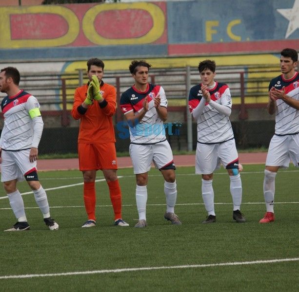 Calcio, Vado. Come posizionare la coperta contro la sorpresa Pont Donnaz?