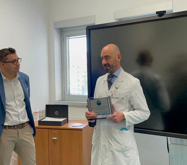 Premio Geddo 2021. Matteo Bassetti ringrazia l'AIA di Albenga: &quot;Un riconoscimento per tutti gli operatori sanitari&quot;