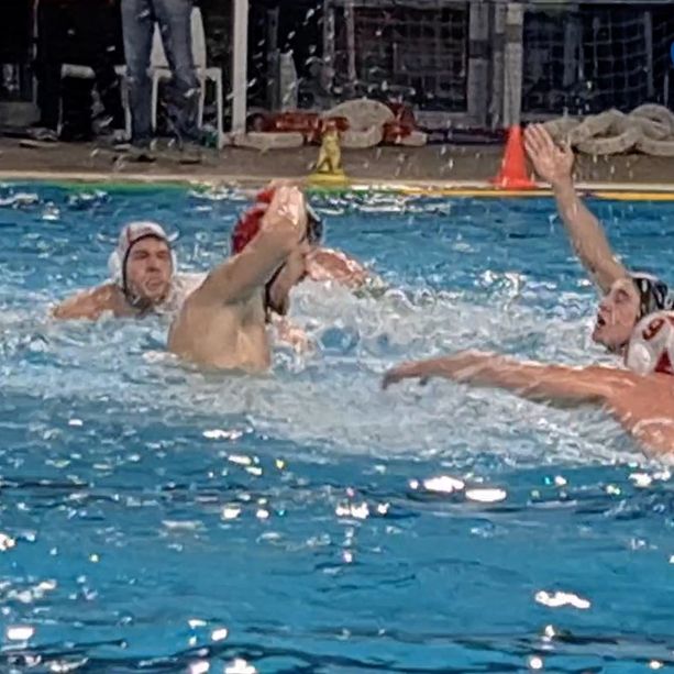 La notte della Rari, la notte di una Savona in finale di Coppa Len. La Zanelli esplode per il gol decisivo del suo portiere (VIDEO)