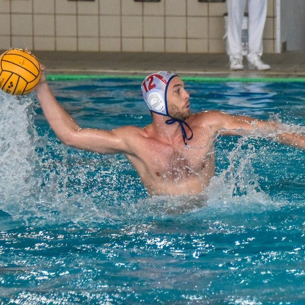 Pallanuoto. Rari esagerata, superato il Camogli 22-4, sabato l'Honved a Budapest