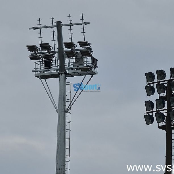 Calcio. Il Chittolina ha le nuove torri di illuminazione, nel segno della riqualificazione energetica (FOTO)