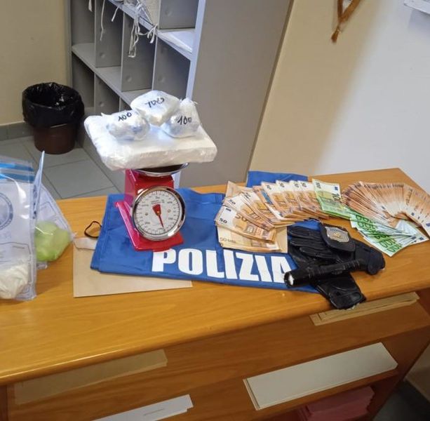 Spaccio di cocaina nella zona della stazione di Cuneo: tre arresti