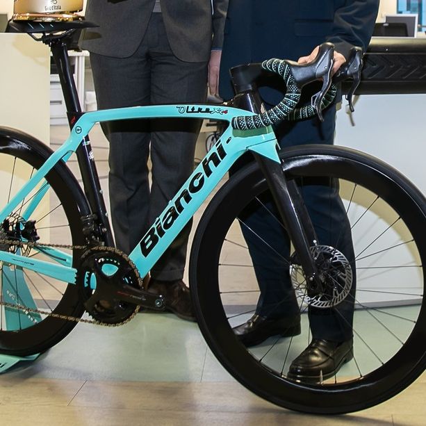 Cicismo: Bianchi sarà la bici ufficiale del Giro d’Italia