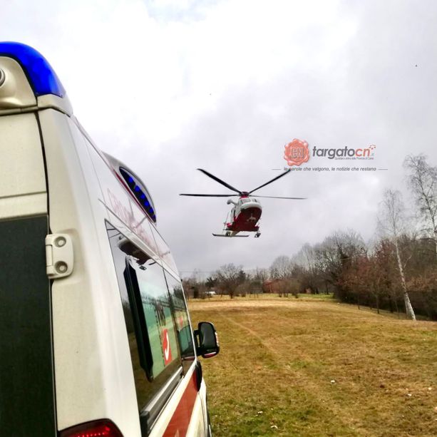 Cade da cavallo a Bagnolo: 15enne in elisoccorso al Cto di Torino