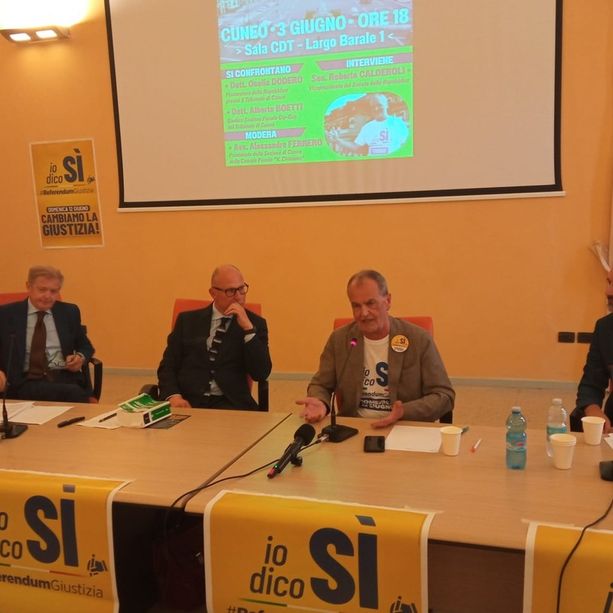 Referendum Giustizia: incontro a Cuneo in vista del 12 giugno, le posizioni di Calderoli (Sì) e Dodero (No) (VIDEO)
