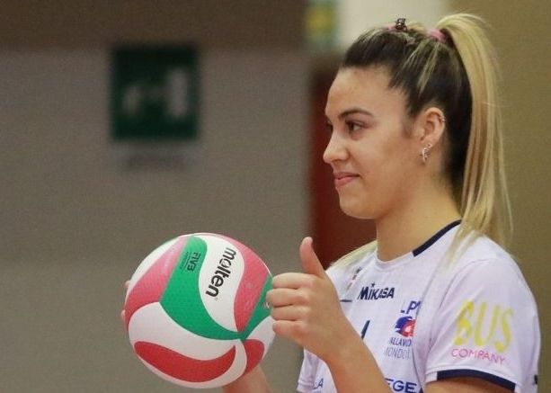Volley femminile A2: Lpm Mondovì, l'argentina Elina Rodriguez rientra in patria