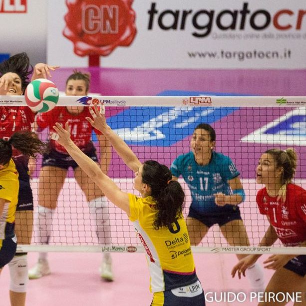 TIMEOUT: Il Punto sul campionato di A2 di Volley Femminile…Le due Pool si fermano in attesa di nuovi scenari