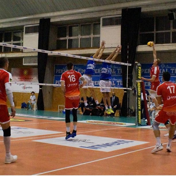 Volley maschile A3 - Cuneo cade si arrende al tie-break a San Donà, Serniotti: &quot;Purtroppo abbiamo impiegato 2 set per entrare in partita&quot;