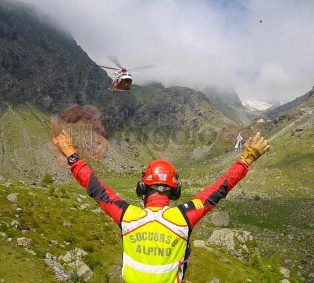 Due cordate in difficoltà sulla “Est” del Monviso: recuperate dall’elisoccorso