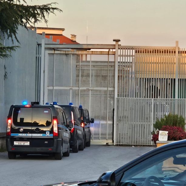 Traffico di droga e altri reati all'interno delle carceri italiane: blitz dei carabinieri anche a Cuneo