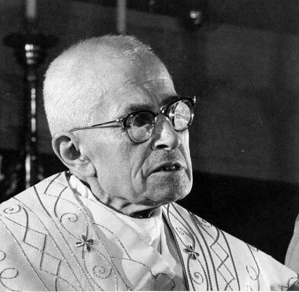 Alba, la Famiglia Paolina ricorda don Alberione a cinquant'anni dalla morte