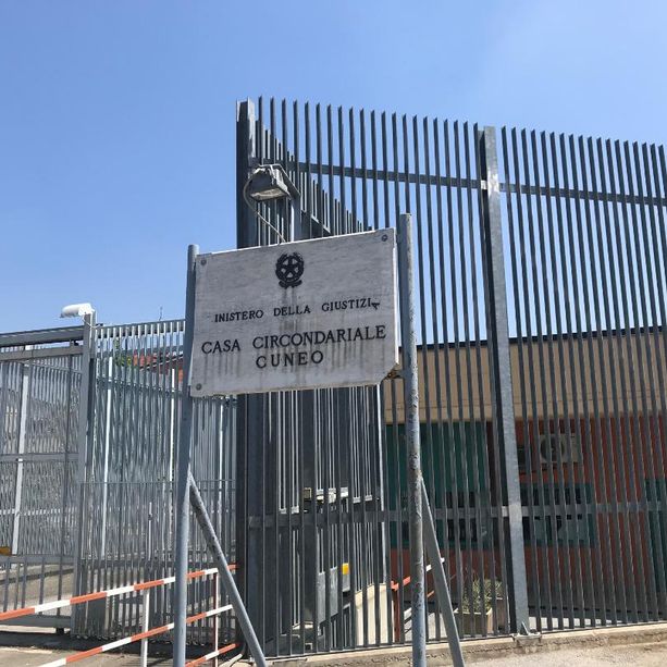 Due giorni di scontri e guerriglia nel carcere Cerialdo di Cuneo