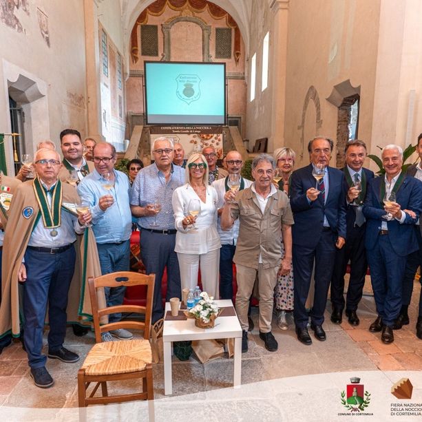 Il premio Fautor Langae  chiude un’edizione da record della Fiera Nazionale della Nocciola [FOTO]