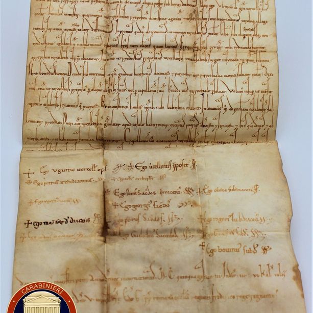 Una pergamena del 1153 torna a Cherasco: ritrovamento storico grazie ai Carabinieri