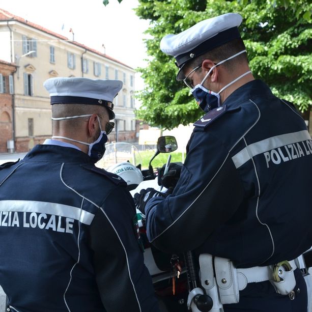 Bra, festa privata in un locale: multa e chiusura per cinque giorni