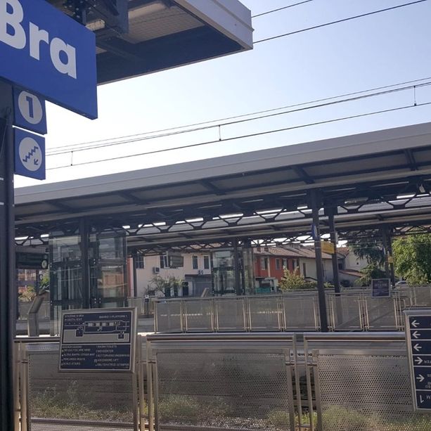 Bra, un 17enne fermato alla stazione ferroviaria con due etti di hashish in panetti