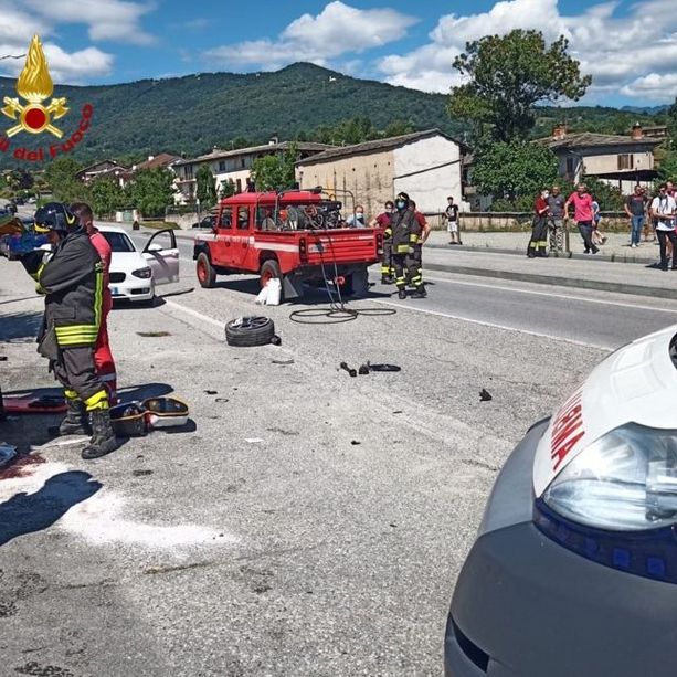 Frontale a Bagnolo, sulla strada per Montoso: morta una 25enne