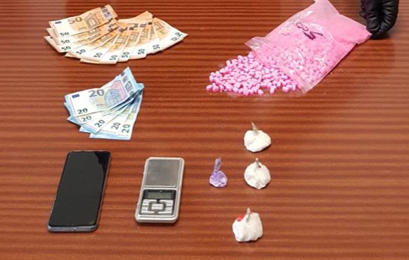 In auto mille pasticche di ecstasy: 30enne arrestato dai Carabinieri di Sommariva del Bosco