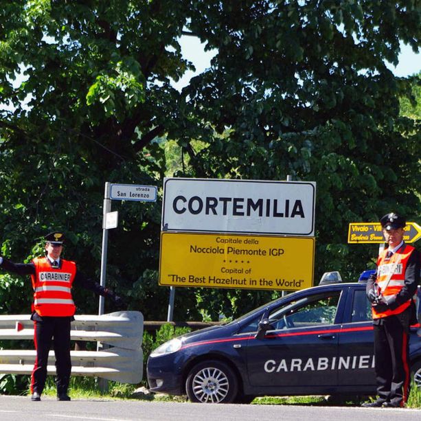 Pugni al volto della compagna: 67enne arrestato dai Carabinieri di Cortemilia dopo l’ennesima aggressione alla donna