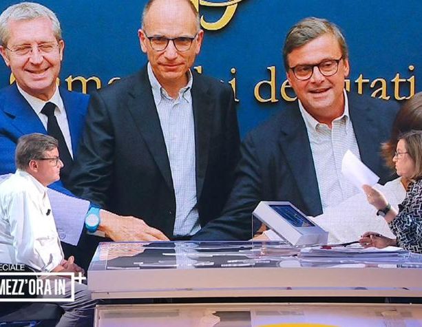 VERSO LE ELEZIONI Calenda (Azione) ci ripensa e rompe l’intesa sottoscritta col Pd il 2 agosto