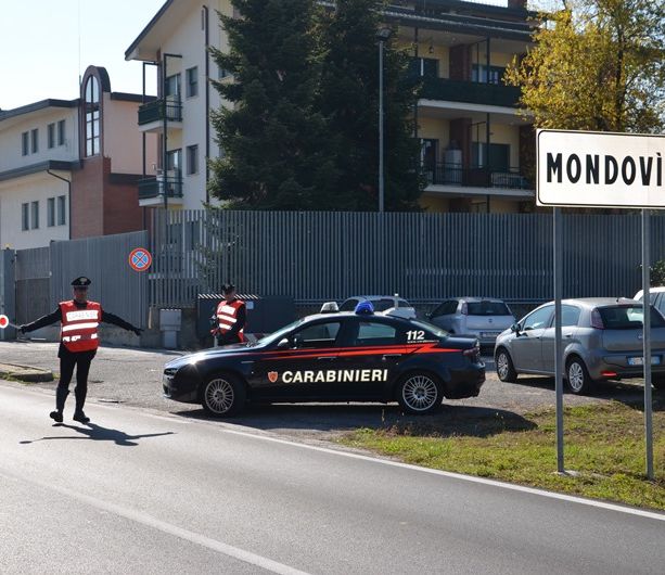 Mondovì, provocò un incidente e se ne andò: un'automobilista a processo