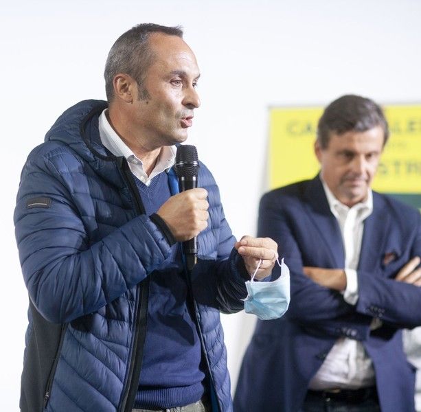 Azione e la politica dei due forni: in Regione col centrodestra, alle comunali col centrosinistra