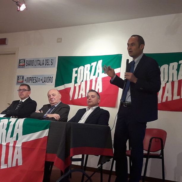 Costa con Calenda sperando in un sistema elettorale proporzionale