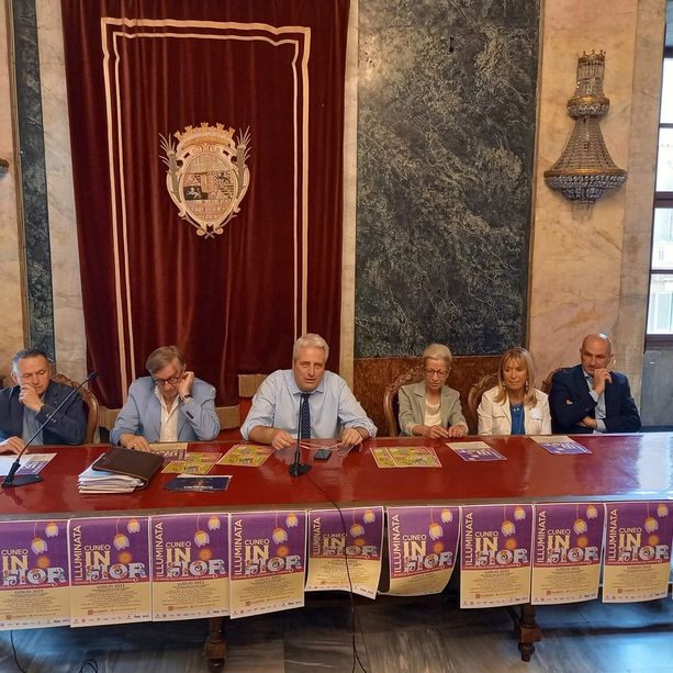 La nuova Cuneo Illuminata celebrerà la Madonna del Carmine e i fiori